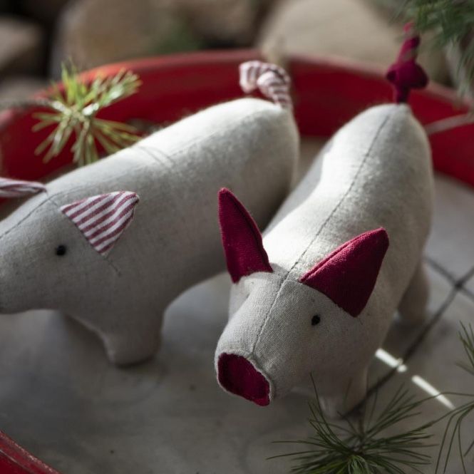 Hovedbilde Gris i stoff  | IB Laursen