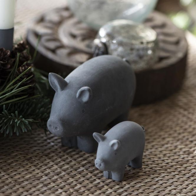 Hovedbilde Gris i polyresin stor | IB Laursen